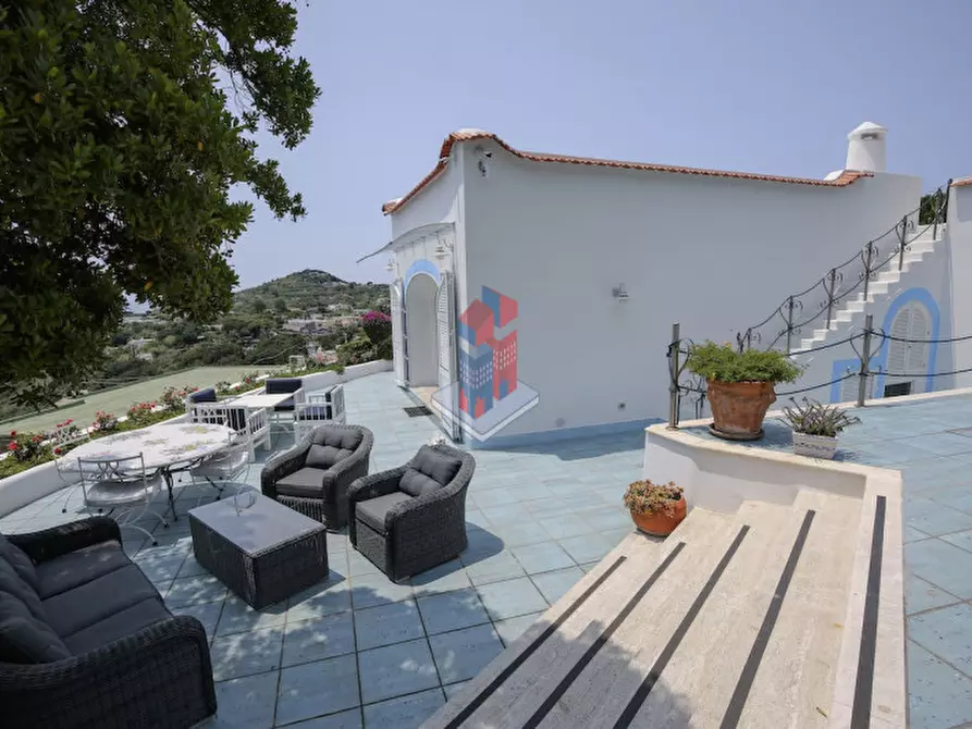 Immagine 73 di Villa in vendita  in ISCHIA - SANT'ANGELO- PARTE ALTA a Serrara Fontana