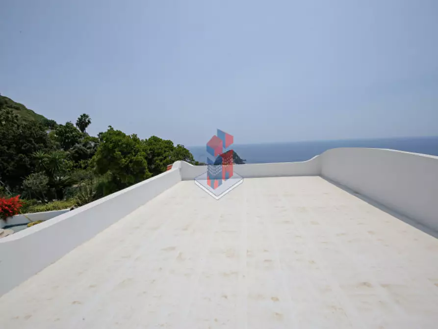 Immagine 98 di Villa in vendita  in ISCHIA - SANT'ANGELO- PARTE ALTA a Serrara Fontana