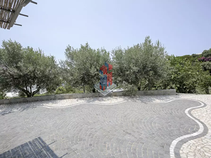 Immagine 115 di Villa in vendita  in ISCHIA - SANT'ANGELO- PARTE ALTA a Serrara Fontana