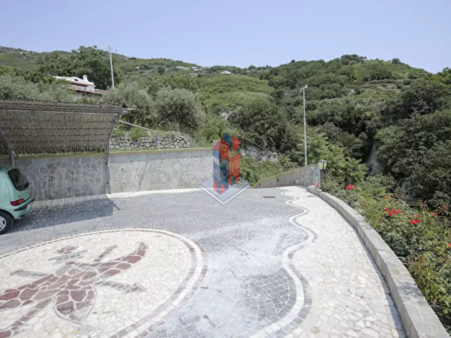 Immagine 116 di Villa in vendita  in ISCHIA - SANT'ANGELO- PARTE ALTA a Serrara Fontana