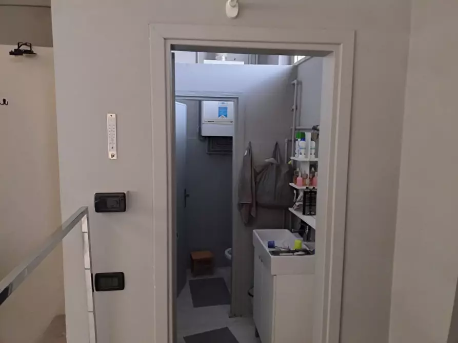 Immagine 5 di Attività commerciale in vendita  in via italia 50 a Castel Goffredo