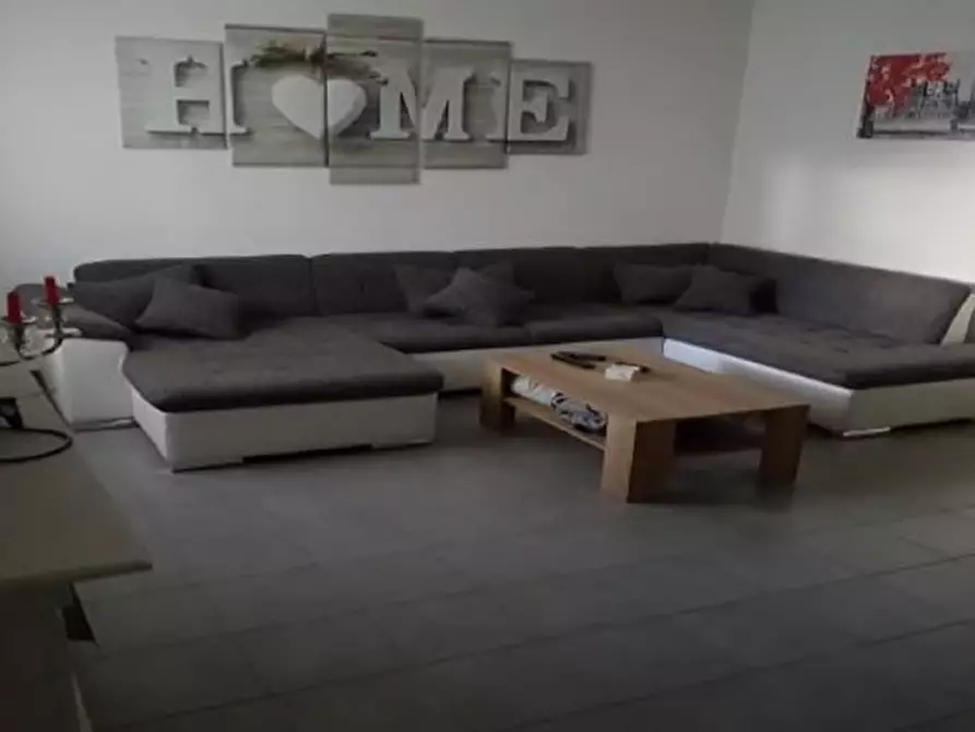 Immagine 4 di Appartamento in vendita  in Via Alcide de Gasperi a San Pietro Di Morubio
