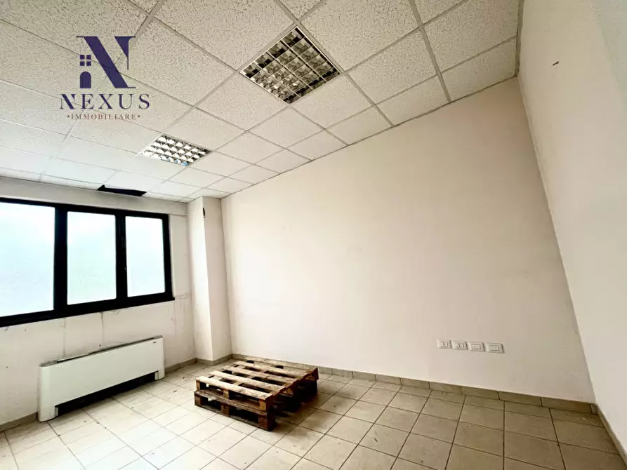 Immagine 9 di Capannone industriale in vendita  in Via Piagiolino a Trecastelli