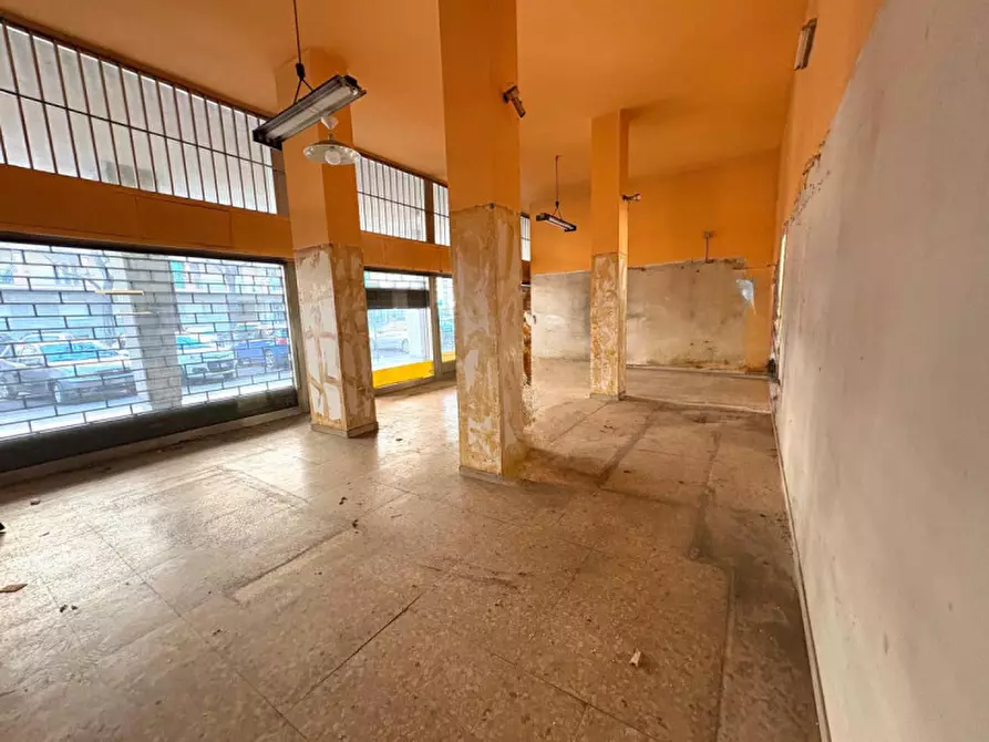 Immagine 2 di Negozio in vendita  in Via Giuseppe Rigola 3 a Torino