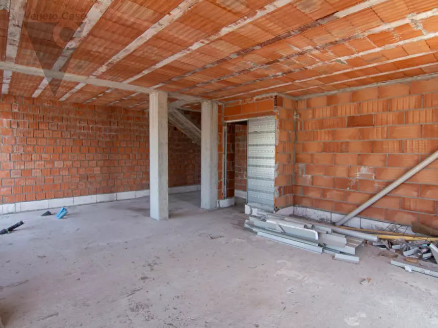 Immagine 6 di Casa quadrifamiliare in vendita  a Pontelongo