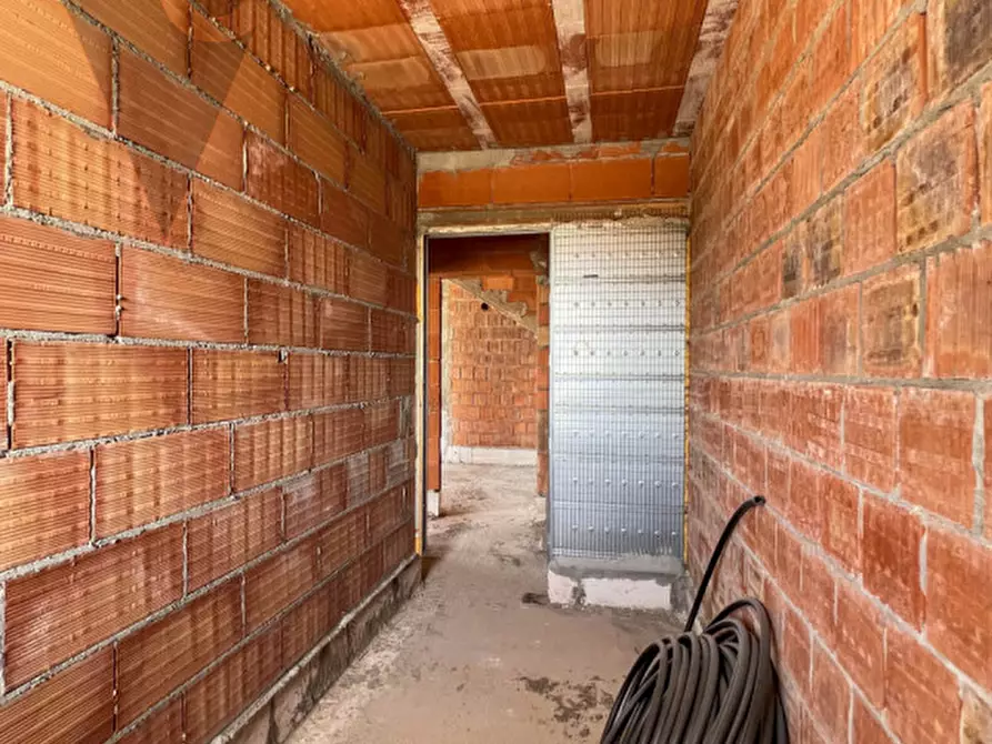 Immagine 8 di Casa quadrifamiliare in vendita  a Pontelongo