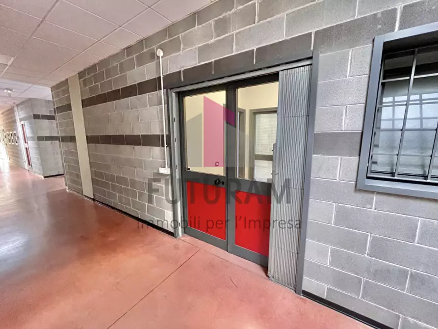 Immagine 18 di Ufficio in affitto  in VIDE DEGLI ALPINI 43 a Camisano Vicentino