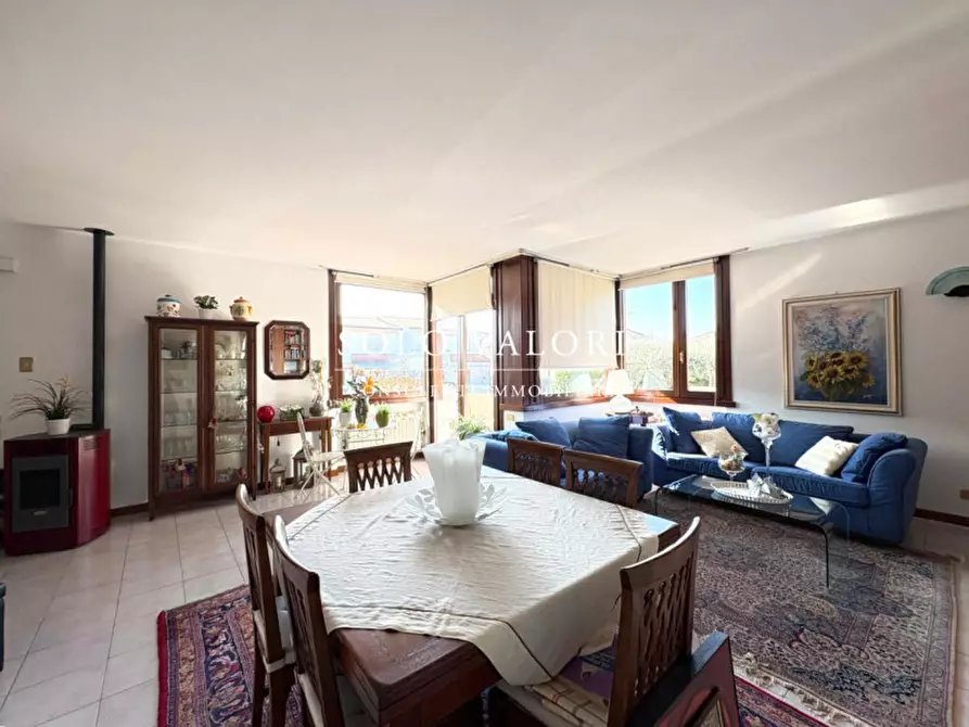 Immagine 2 di Villa in vendita  a Castelfranco Veneto