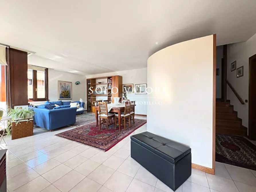 Immagine 4 di Villa in vendita  a Castelfranco Veneto