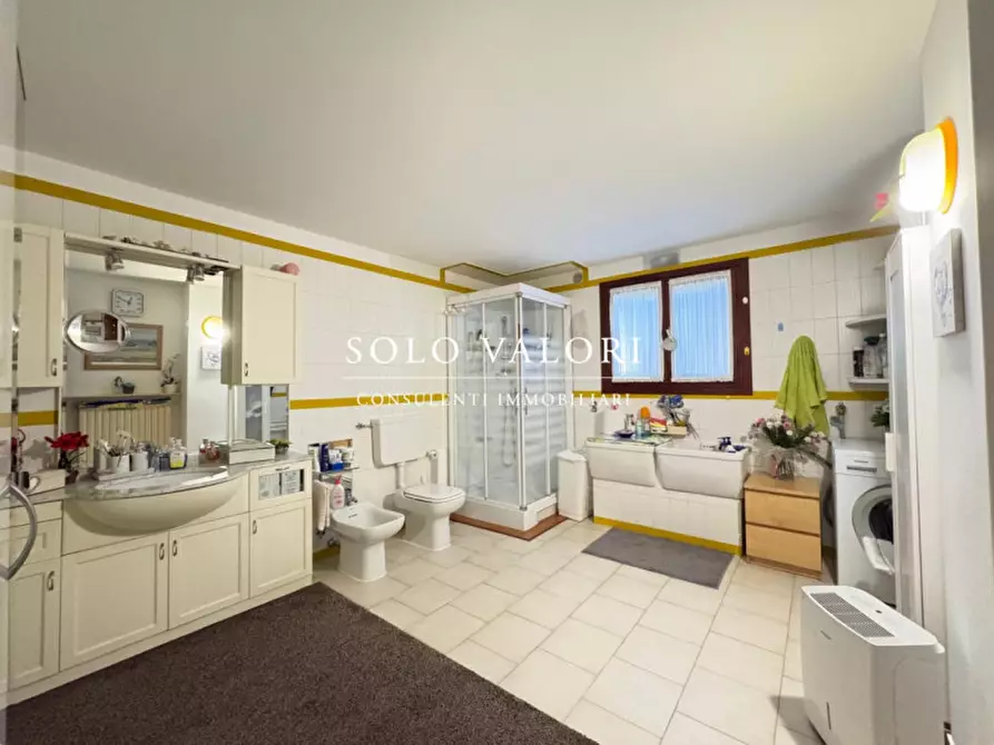 Immagine 21 di Villa in vendita  a Castelfranco Veneto