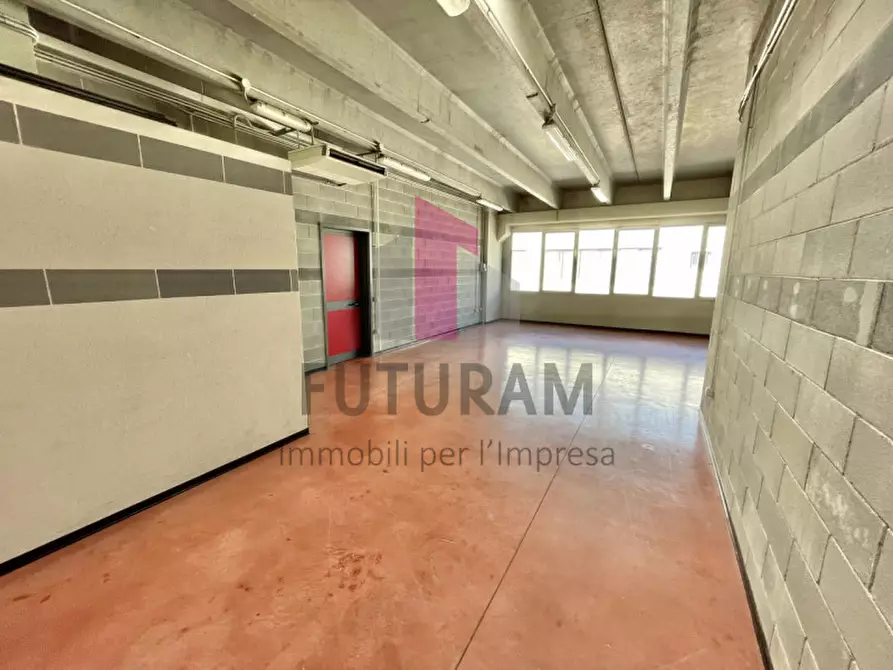 Immagine 11 di Laboratorio in affitto  in Via degli Alpini a Camisano Vicentino