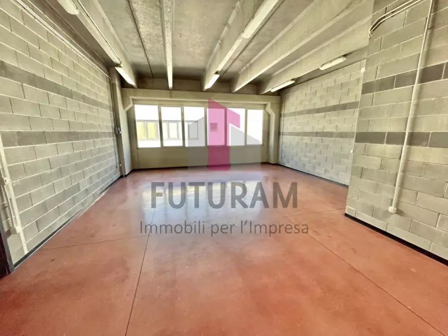 Immagine 12 di Laboratorio in affitto  in Via degli Alpini a Camisano Vicentino