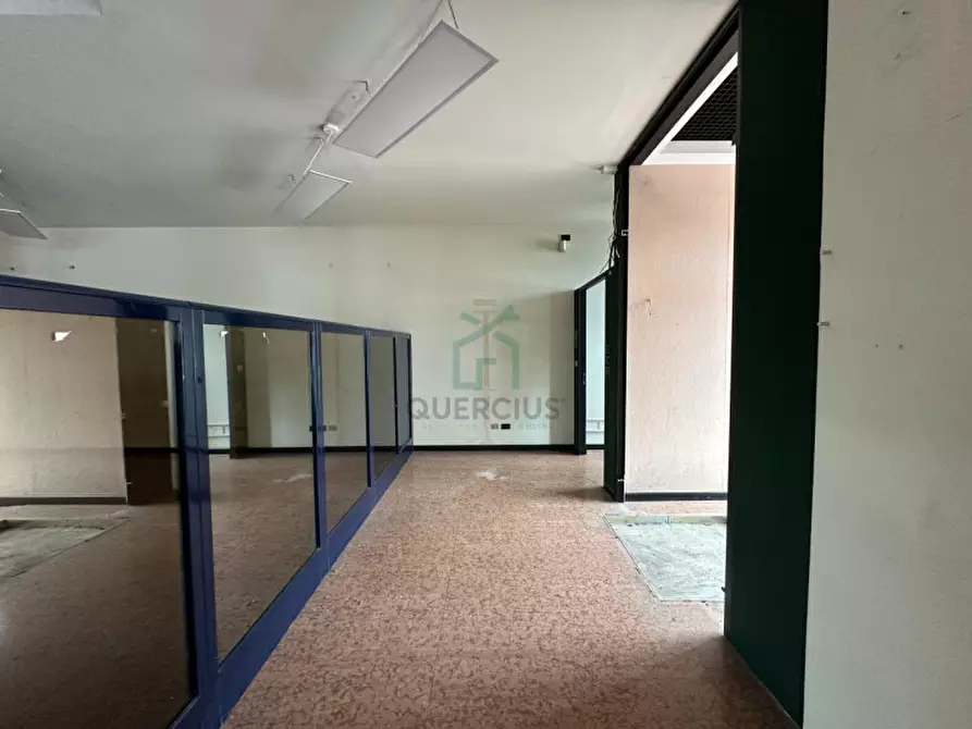 Immagine 7 di Negozio in vendita  in Corso Vittorio Emanuele Secondo a Villafranca Di Verona