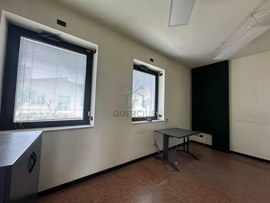 Immagine 14 di Negozio in vendita  in Corso Vittorio Emanuele Secondo a Villafranca Di Verona