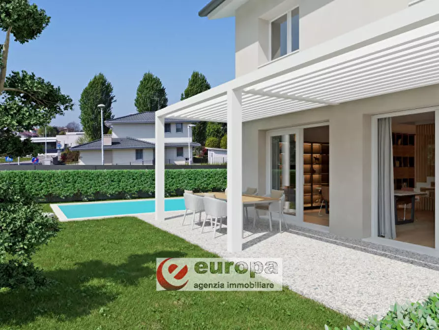 Immagine 2 di Villa in vendita  in VIA Martiri della Foibe a Monticello Conte Otto