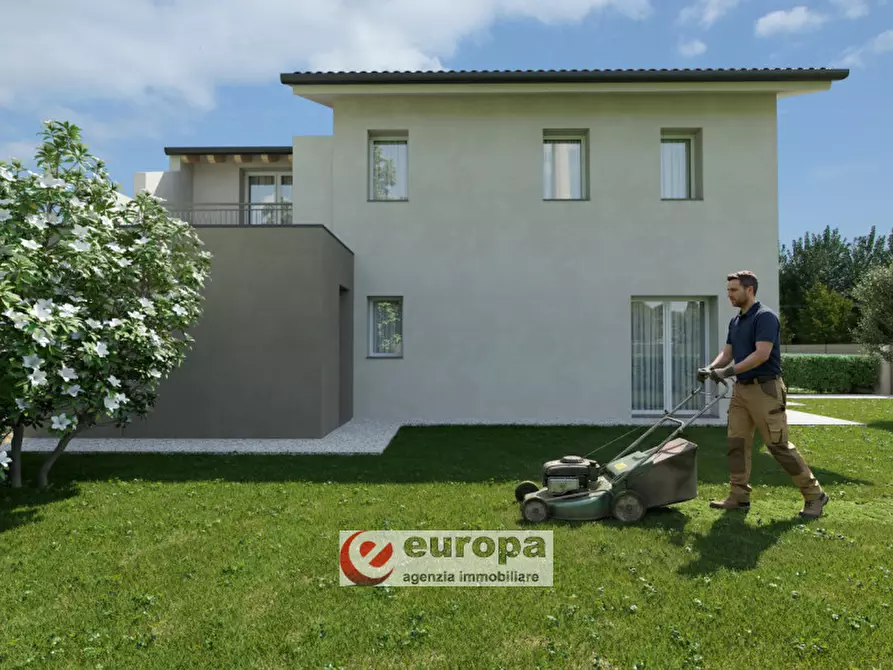 Immagine 9 di Villa in vendita  in VIA Martiri della Foibe a Monticello Conte Otto