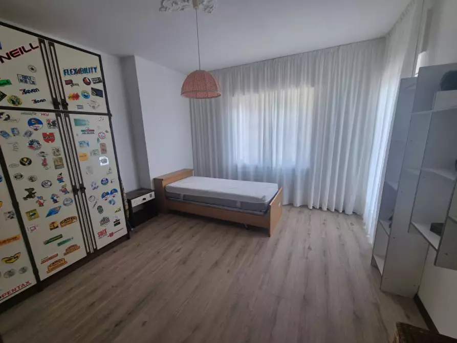 Immagine 16 di Appartamento in affitto  a Borgo D'anaunia
