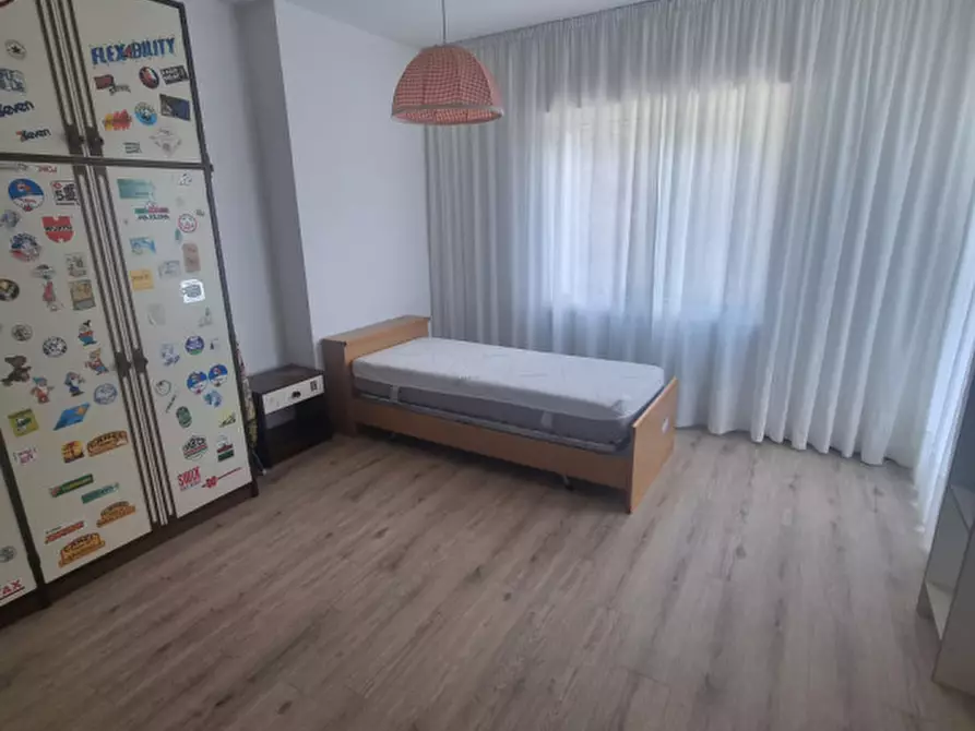 Immagine 17 di Appartamento in affitto  a Borgo D'anaunia