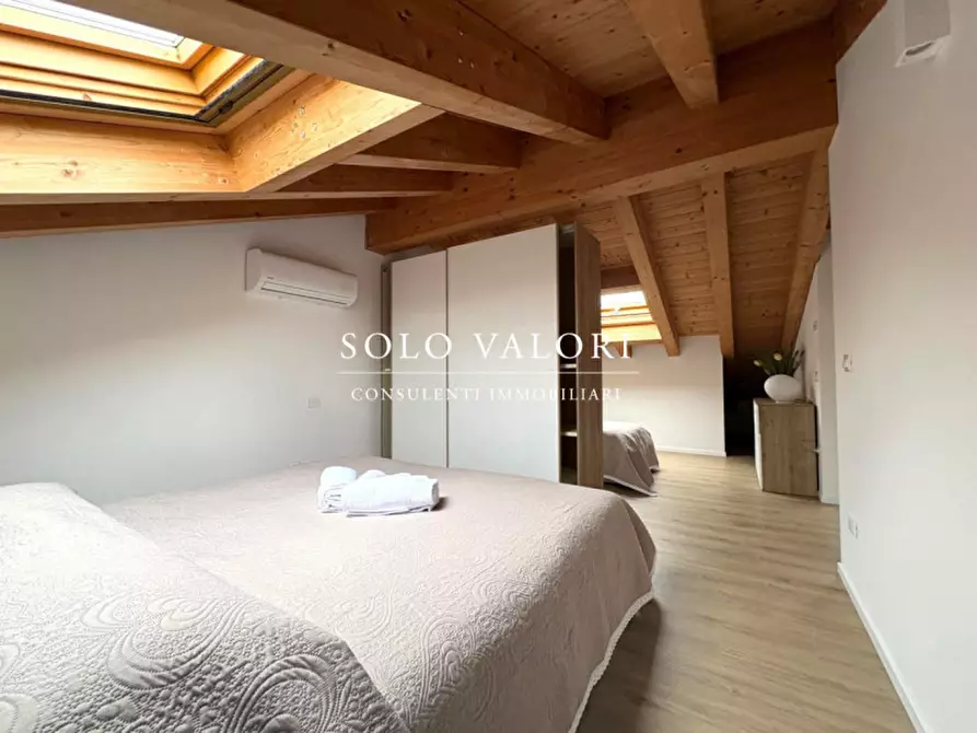 Immagine 10 di Appartamento in vendita  a Castelfranco Veneto