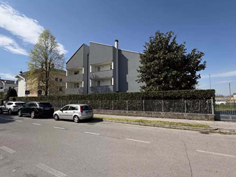 Immagine 21 di Appartamento in vendita  in Via Ponte San Nicolò Via Botticelli a Ponte San Nicolò