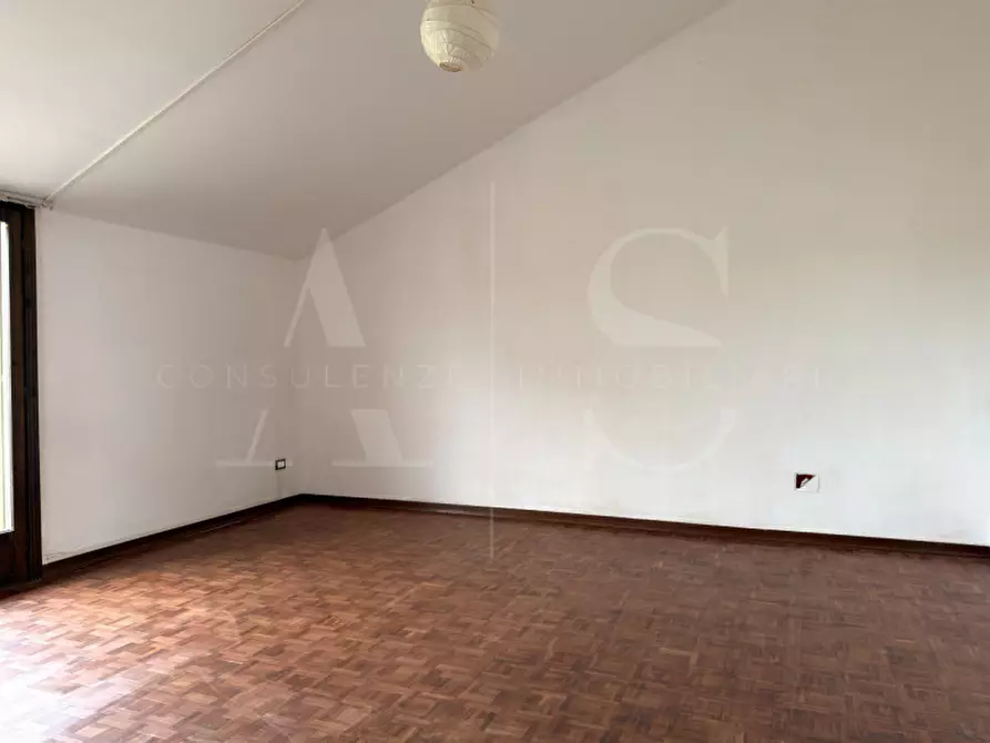 Immagine 11 di Appartamento in vendita  in Via Cucca a Montegaldella