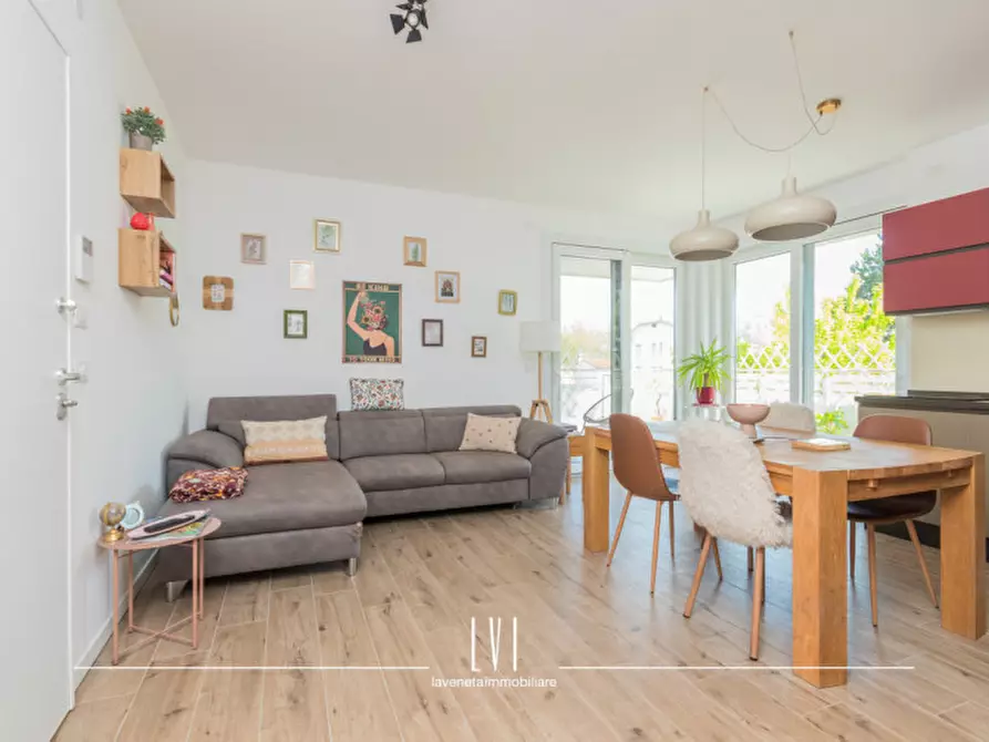 Immagine 1 di Appartamento in vendita  in via nereo rocco 68 a Jesolo