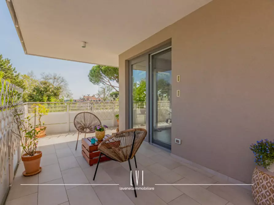 Immagine 9 di Appartamento in vendita  in via nereo rocco 68 a Jesolo