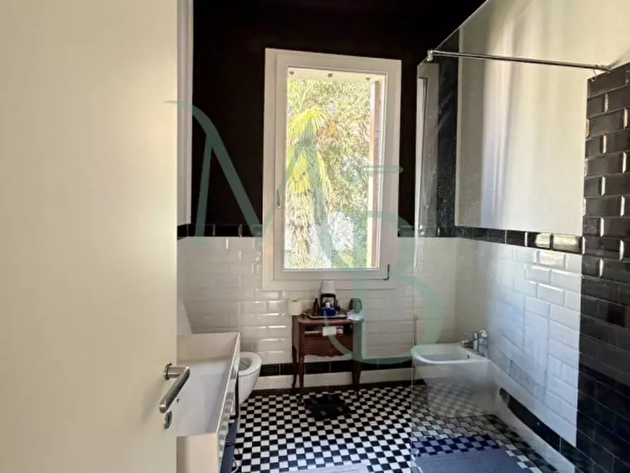 Immagine 24 di Villa in vendita  in Via del Portello a Padova