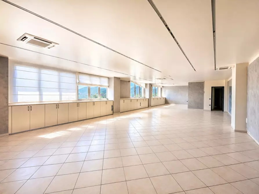 Immagine 4 di Ufficio in affitto  in via Norvegia 72 a Cascina