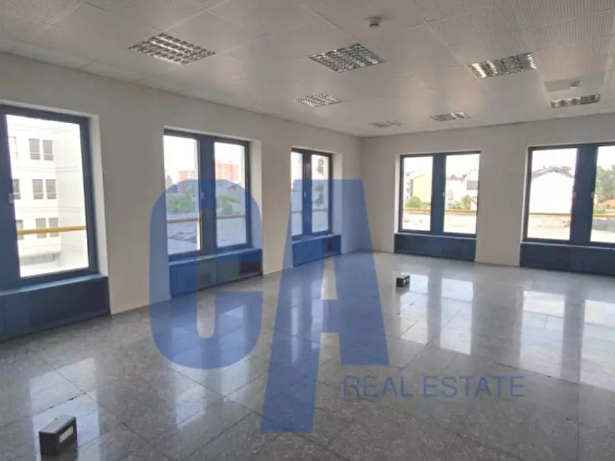 Immagine 7 di Palazzo in vendita  in VIA PARABIAGO a Milano