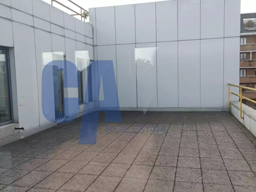 Immagine 9 di Palazzo in vendita  in VIA PARABIAGO a Milano