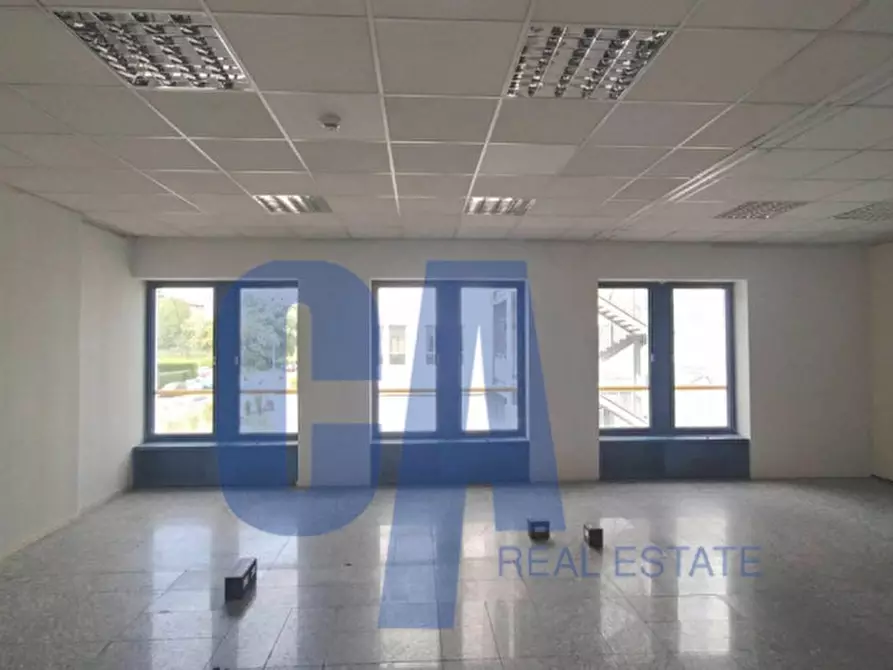 Immagine 15 di Palazzo in vendita  in VIA PARABIAGO a Milano