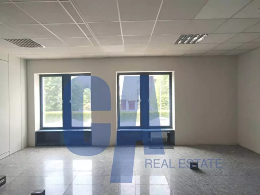 Immagine 11 di Ufficio in vendita  in VIA PARABIAGO a Milano