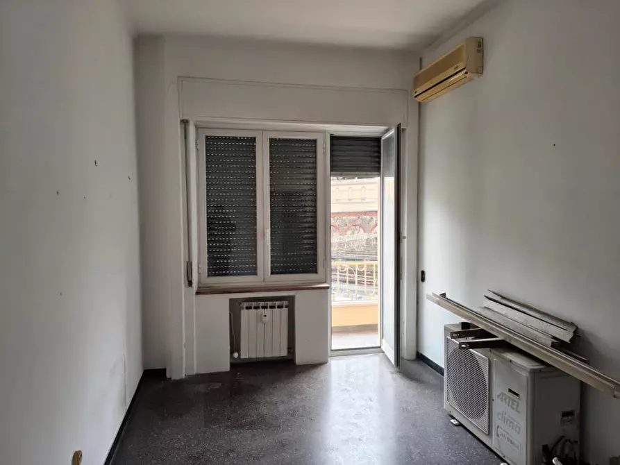 Immagine 5 di Ufficio in vendita  in Piazza Brignole, 3, 16122 Genova GE, Italia a Genova