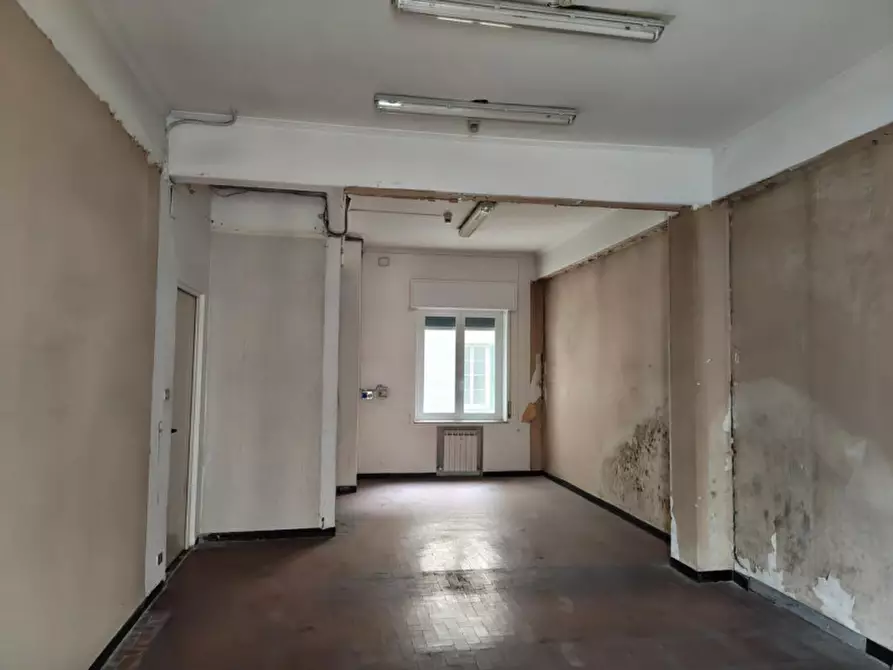 Immagine 10 di Ufficio in vendita  in Piazza Brignole, 3, 16122 Genova GE, Italia a Genova