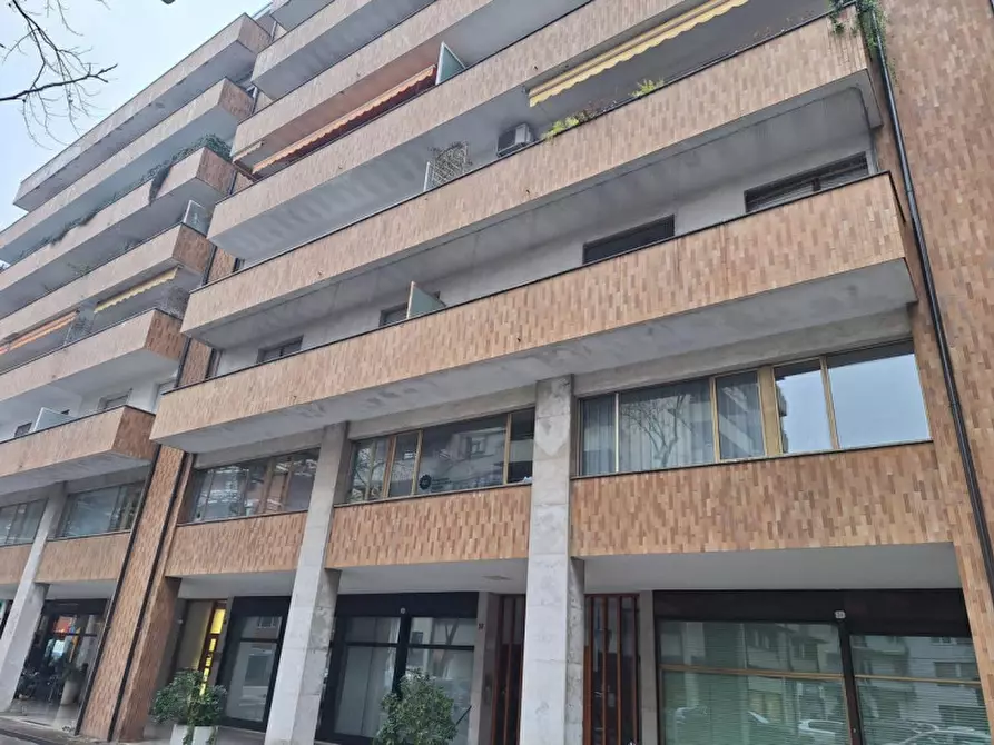 Immagine 21 di Ufficio in vendita  in Viale Ungheria, 32, 33100 Udine UD, Italia a Udine