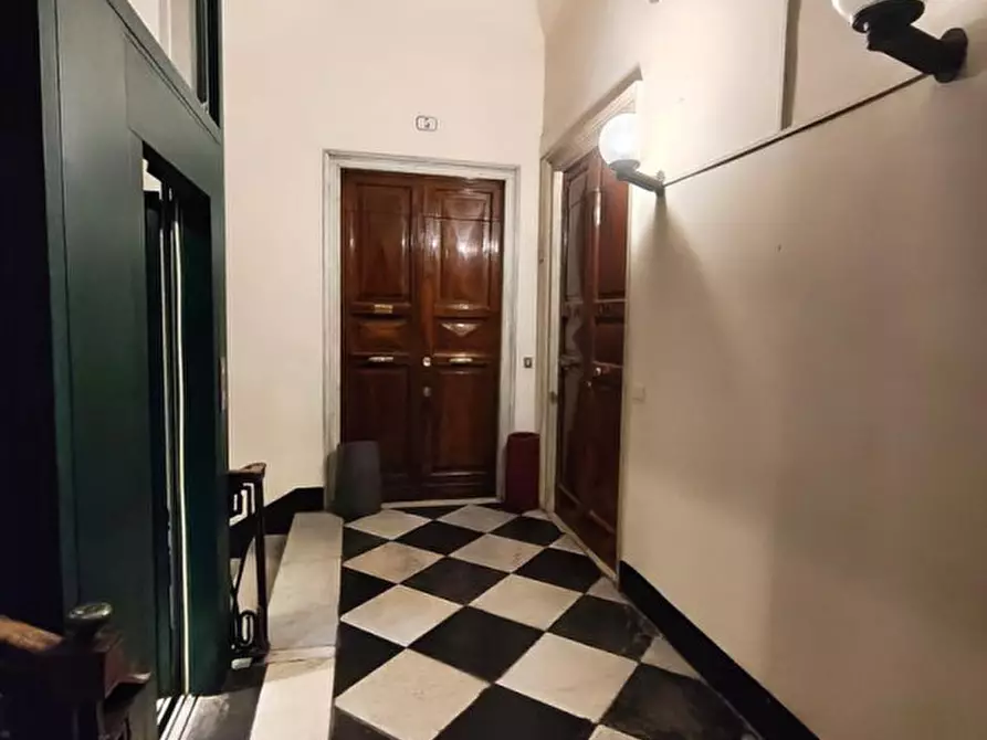 Immagine 10 di Appartamento in vendita  in Salita Santa Caterina, 10, 16123 Genova GE, Italia a Genova
