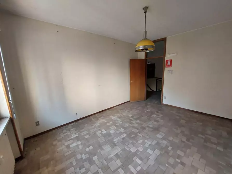 Immagine 11 di Ufficio in vendita  in Via Giuseppe Speroni, 5, 21100 Varese VA, Italia a Varese