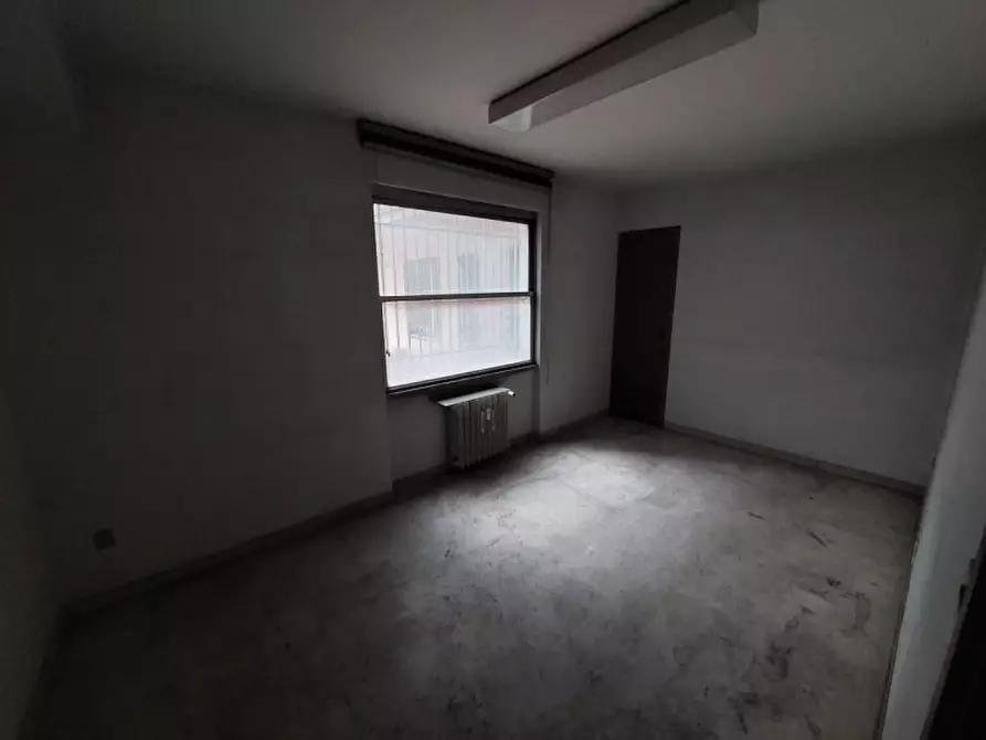 Immagine 13 di Ufficio in vendita  in Corso Giuseppe Mazzini, 85, 47121 Forlì FC, Italia a Forli'