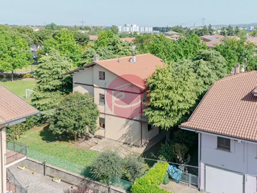 Immagine 5 di Villa in vendita  a Santarcangelo Di Romagna
