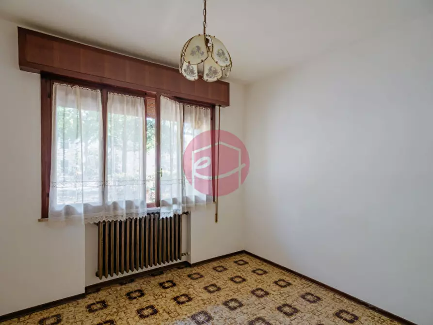 Immagine 11 di Villa in vendita  a Santarcangelo Di Romagna