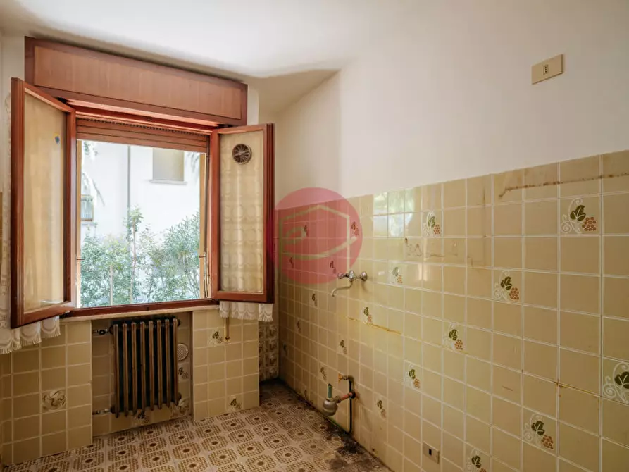 Immagine 13 di Villa in vendita  a Santarcangelo Di Romagna