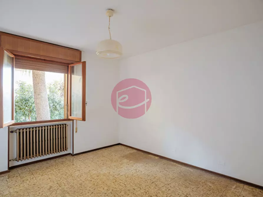 Immagine 15 di Villa in vendita  a Santarcangelo Di Romagna