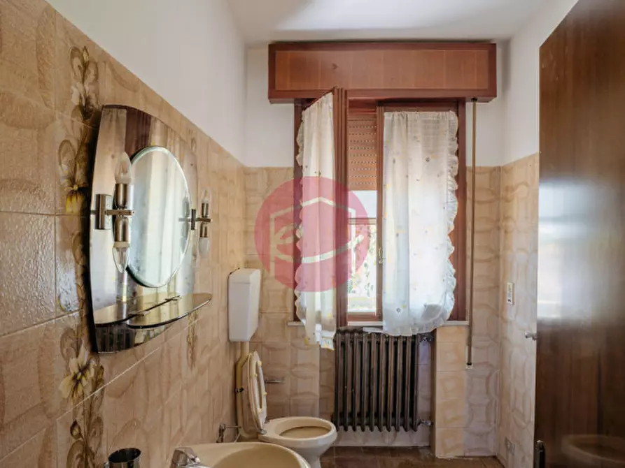 Immagine 20 di Villa in vendita  a Santarcangelo Di Romagna