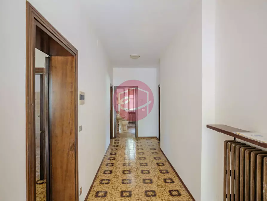 Immagine 21 di Villa in vendita  a Santarcangelo Di Romagna