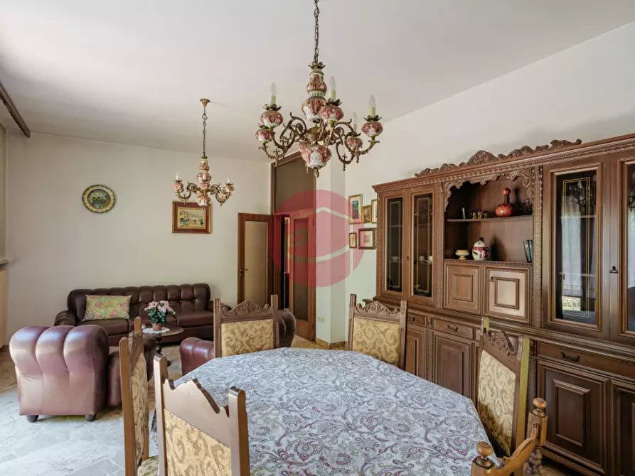 Immagine 26 di Villa in vendita  a Santarcangelo Di Romagna