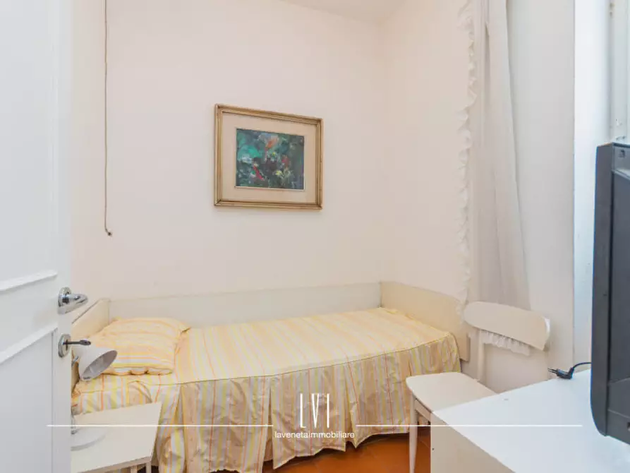 Immagine 10 di Appartamento in vendita  in Via Enrico Dandolo n.2 a Jesolo