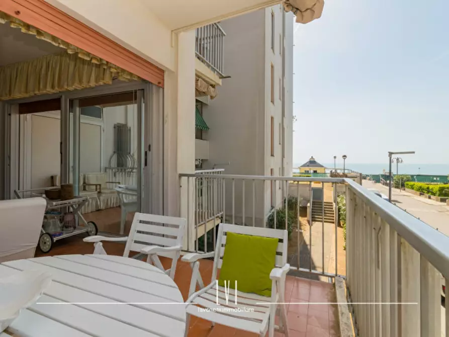 Immagine 13 di Appartamento in vendita  in Via Enrico Dandolo n.2 a Jesolo