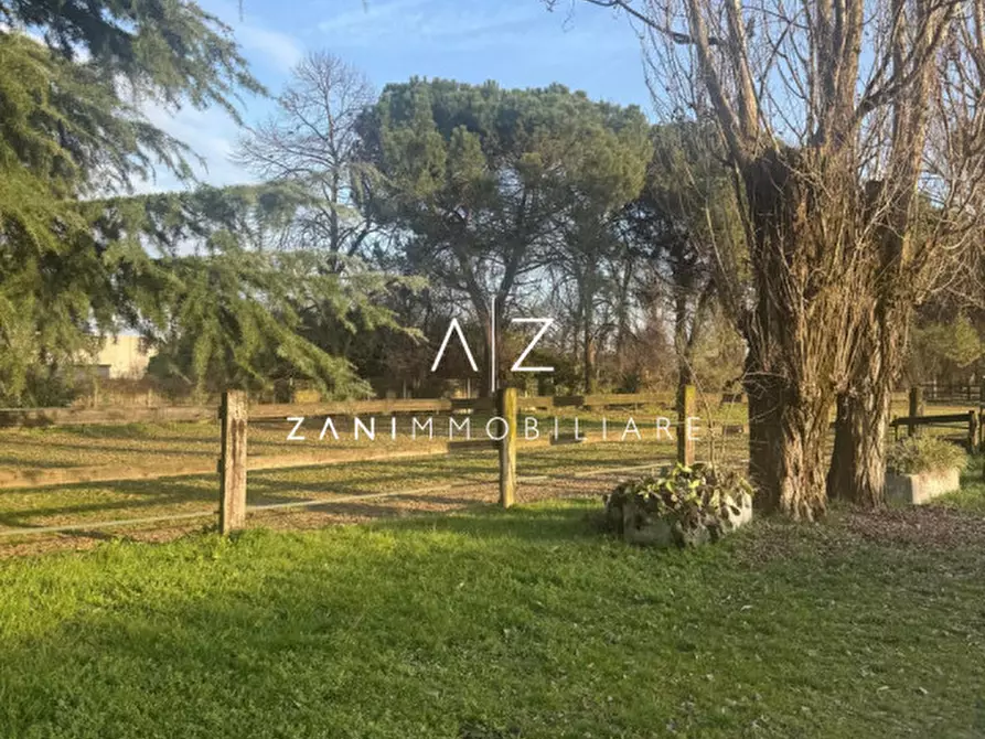 Immagine 15 di Attività commerciale in vendita  in Via Brenta a San Martino Di Lupari
