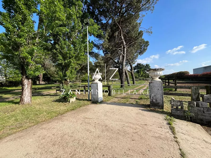 Immagine 25 di Attività commerciale in vendita  in Via Brenta a San Martino Di Lupari